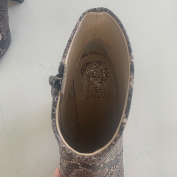 NWOT Vince Camuto – Snake Print Leather Bootie - Picture 4 of 6